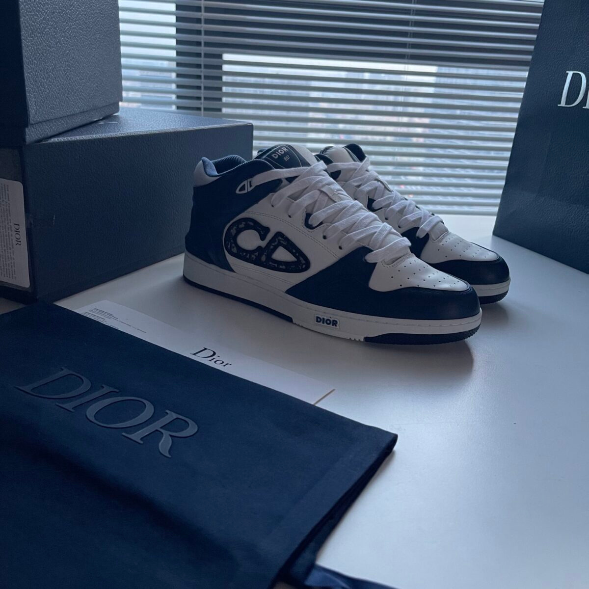 Dior B57 Sneaker - Image 4