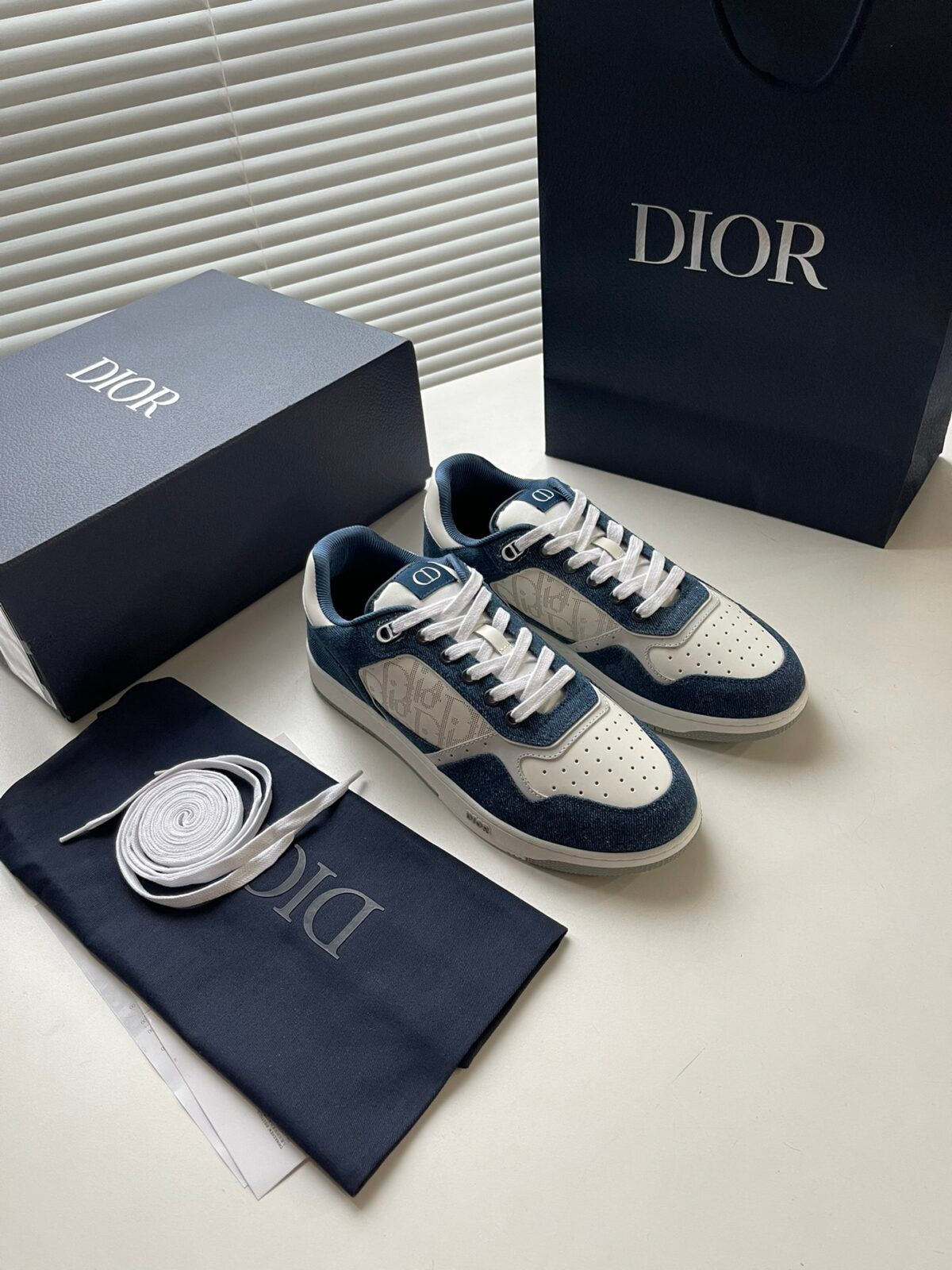 Dior B27 Sneaker - Image 4
