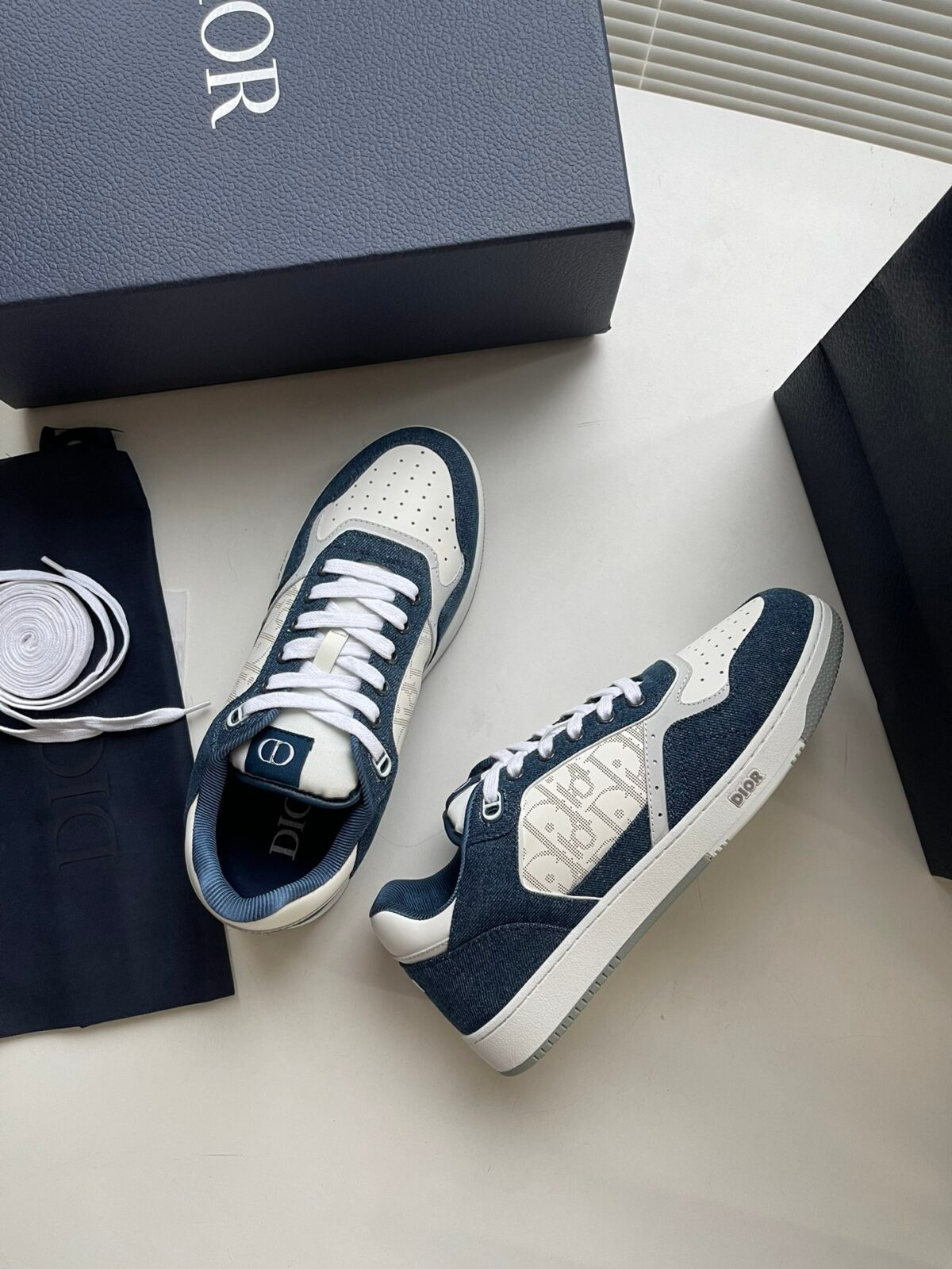 Dior B27 Sneaker - Image 6