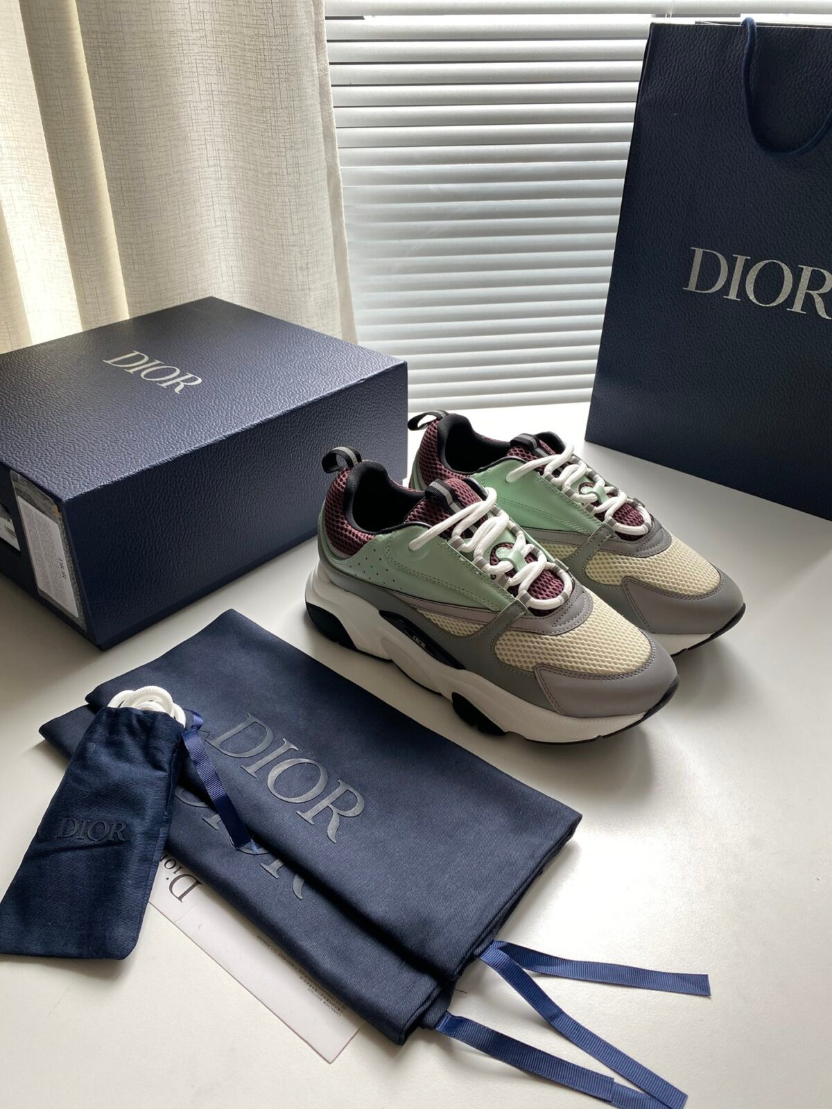 Dior B22 Sneaker - Image 4