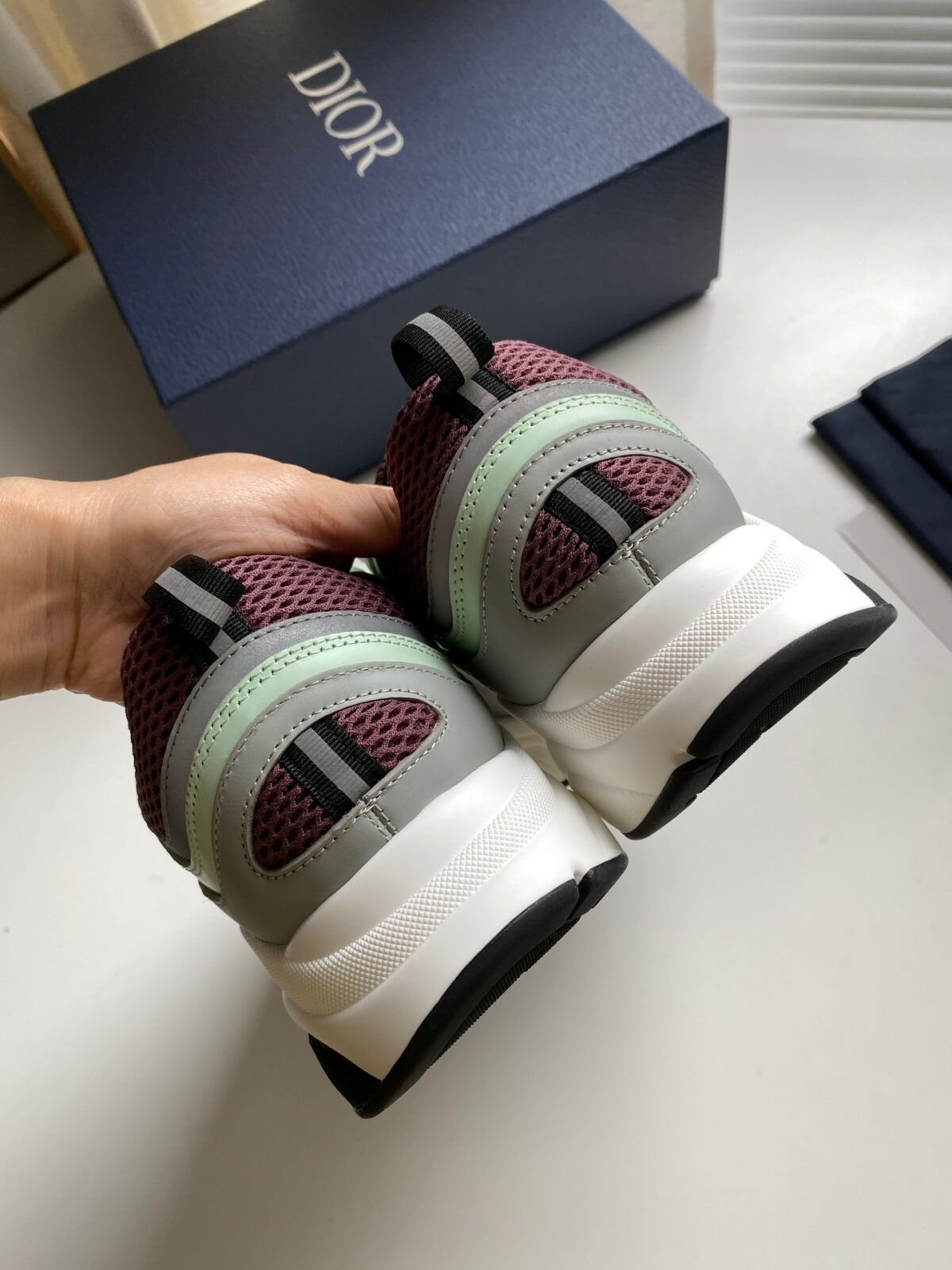 Dior B22 Sneaker - Image 2