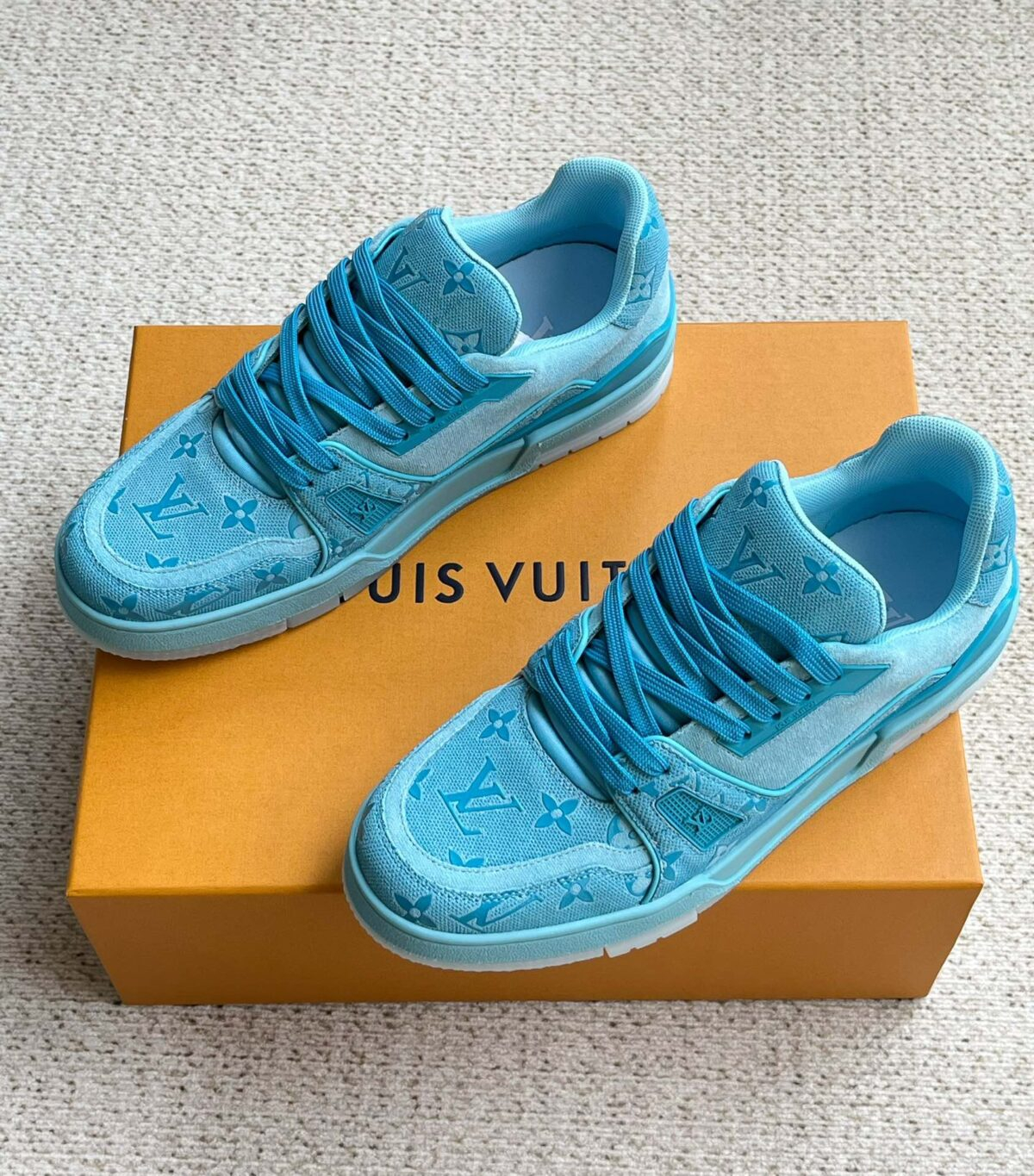 Louis Vuitton Trainers - Image 2