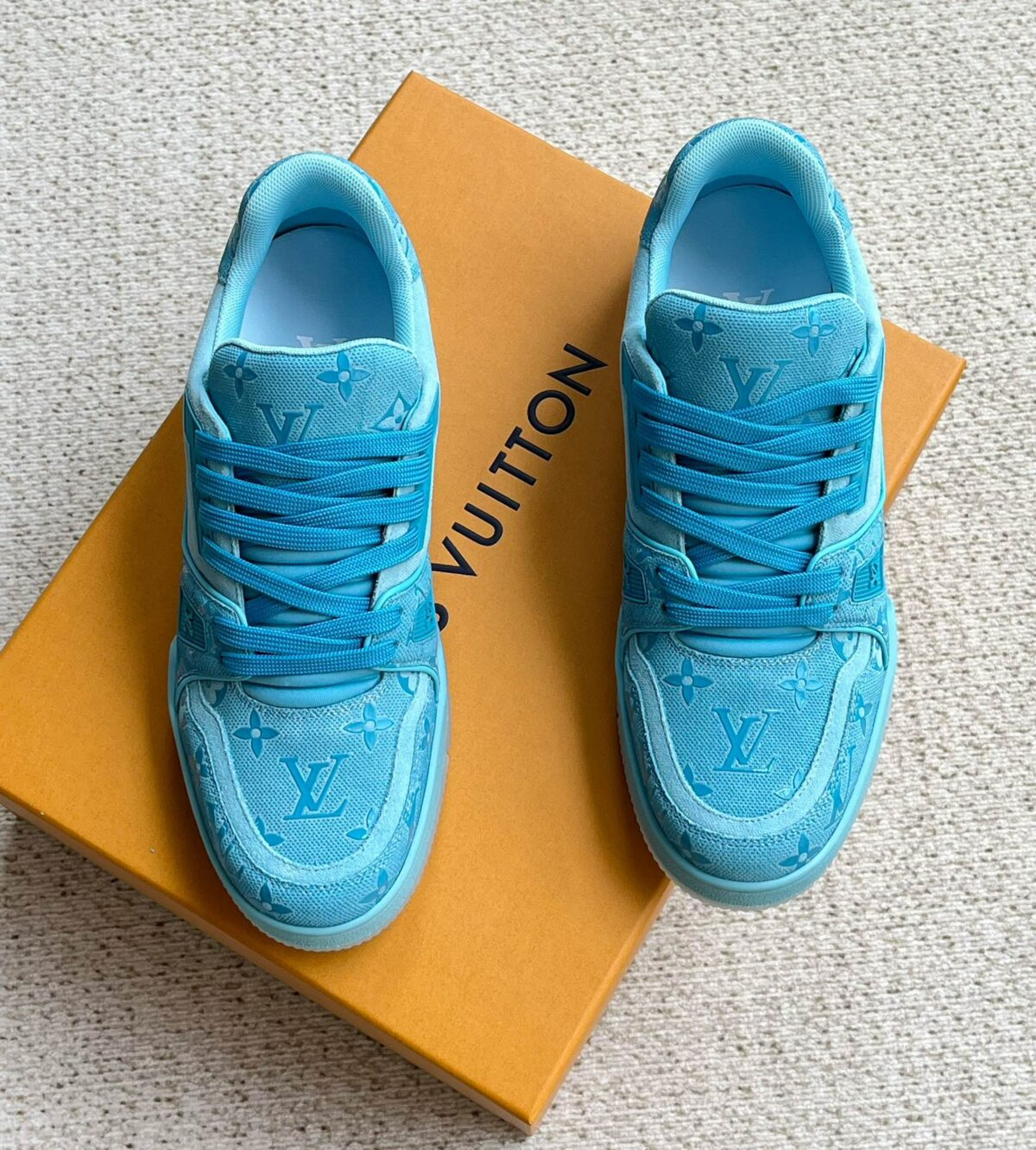 Louis Vuitton Trainers - Image 5