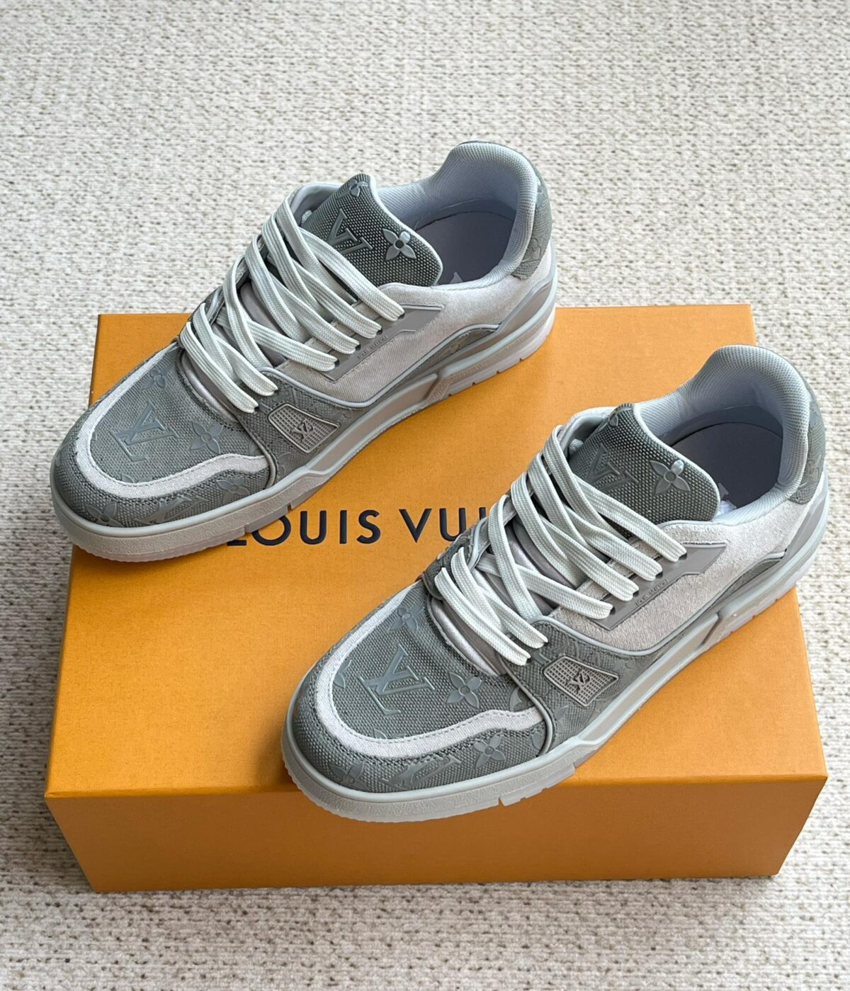 Louis Vuitton Trainers - Image 7