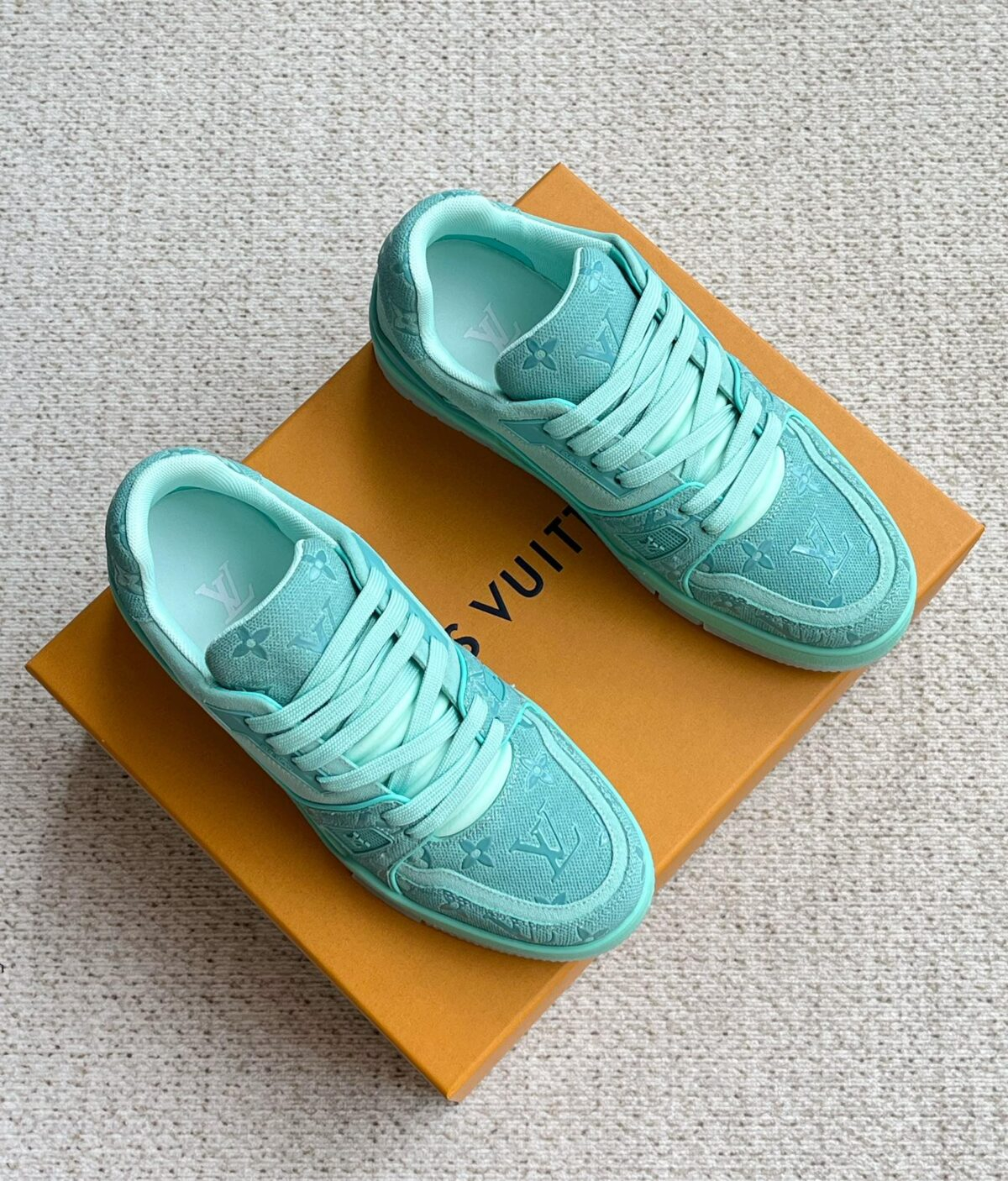 Louis Vuitton Trainers - Image 8