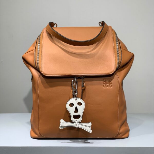 1554025435 228896315