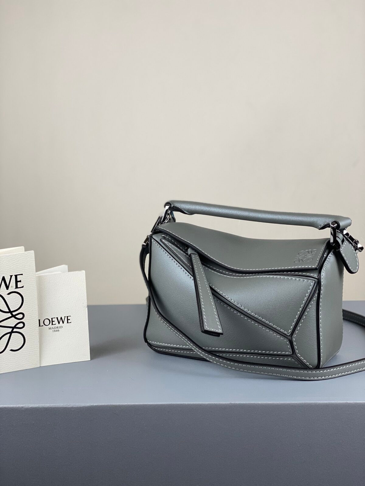 Loewe Bag - Image 9
