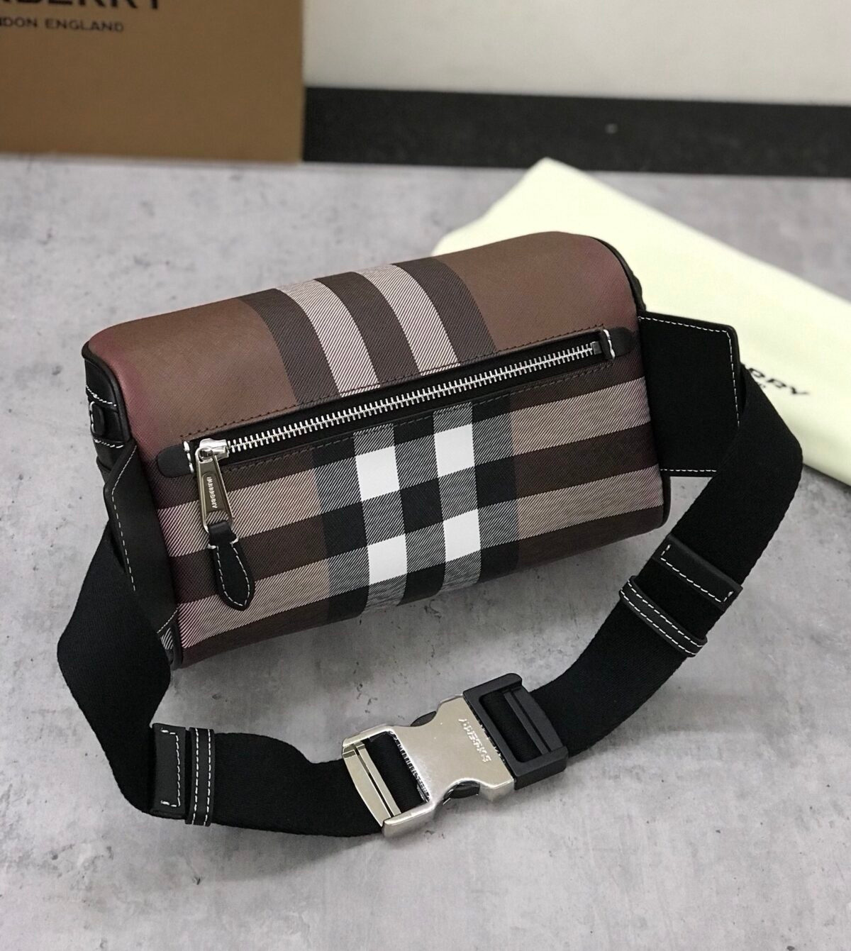 Burberry Bag - Image 8