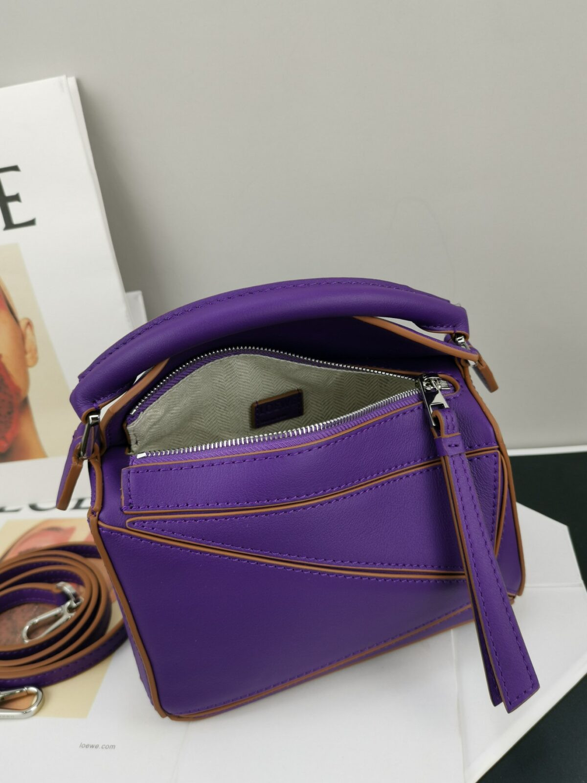 Loewe Bag - Image 9
