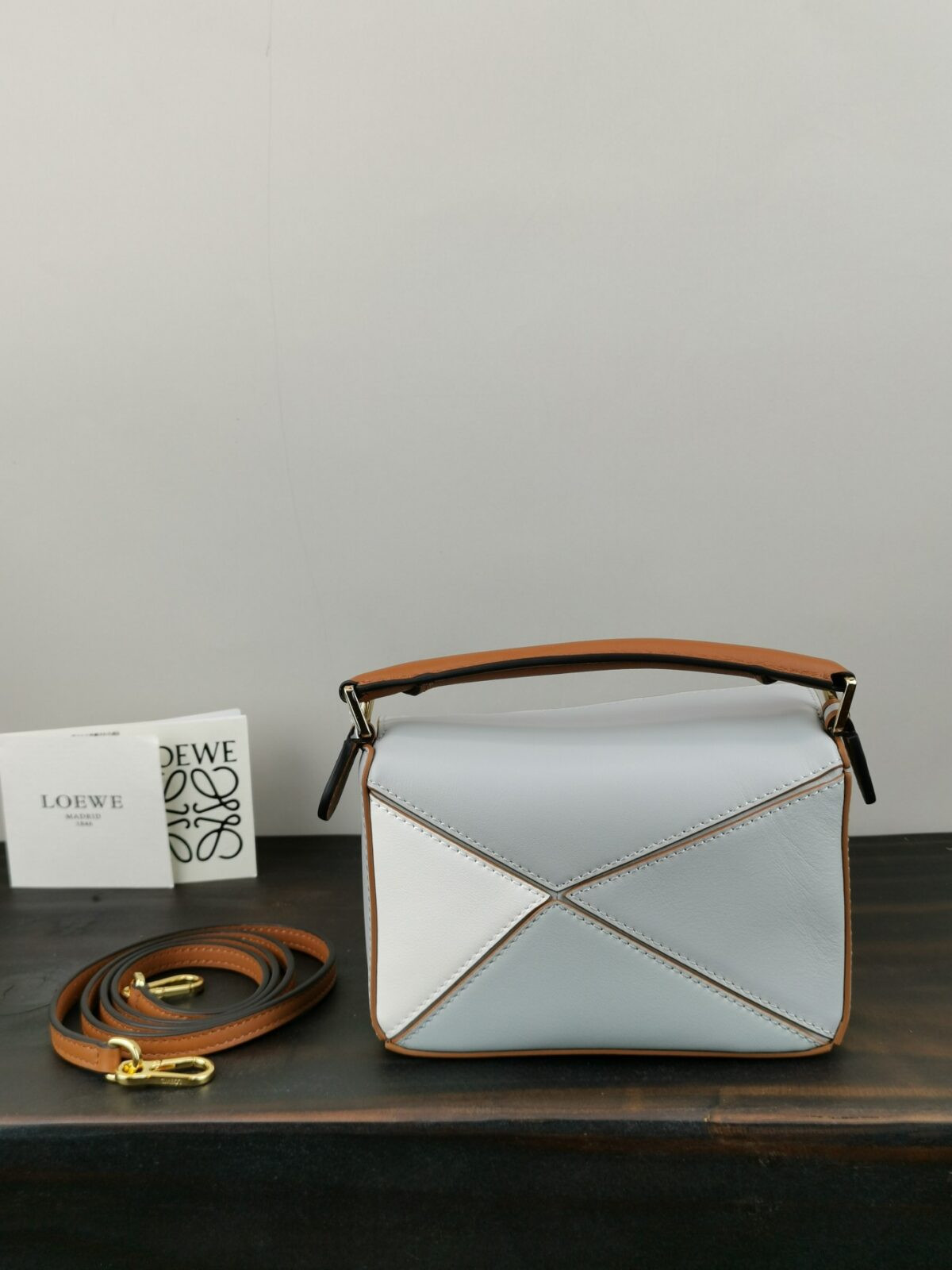 Loewe Bag - Image 4