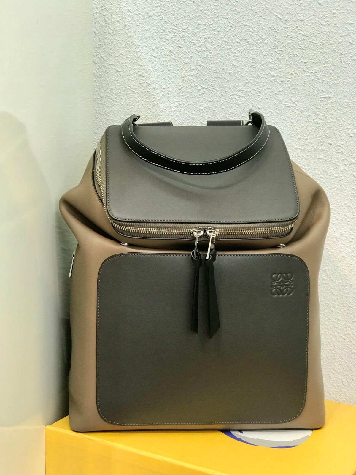 Loewe Bag - Image 3