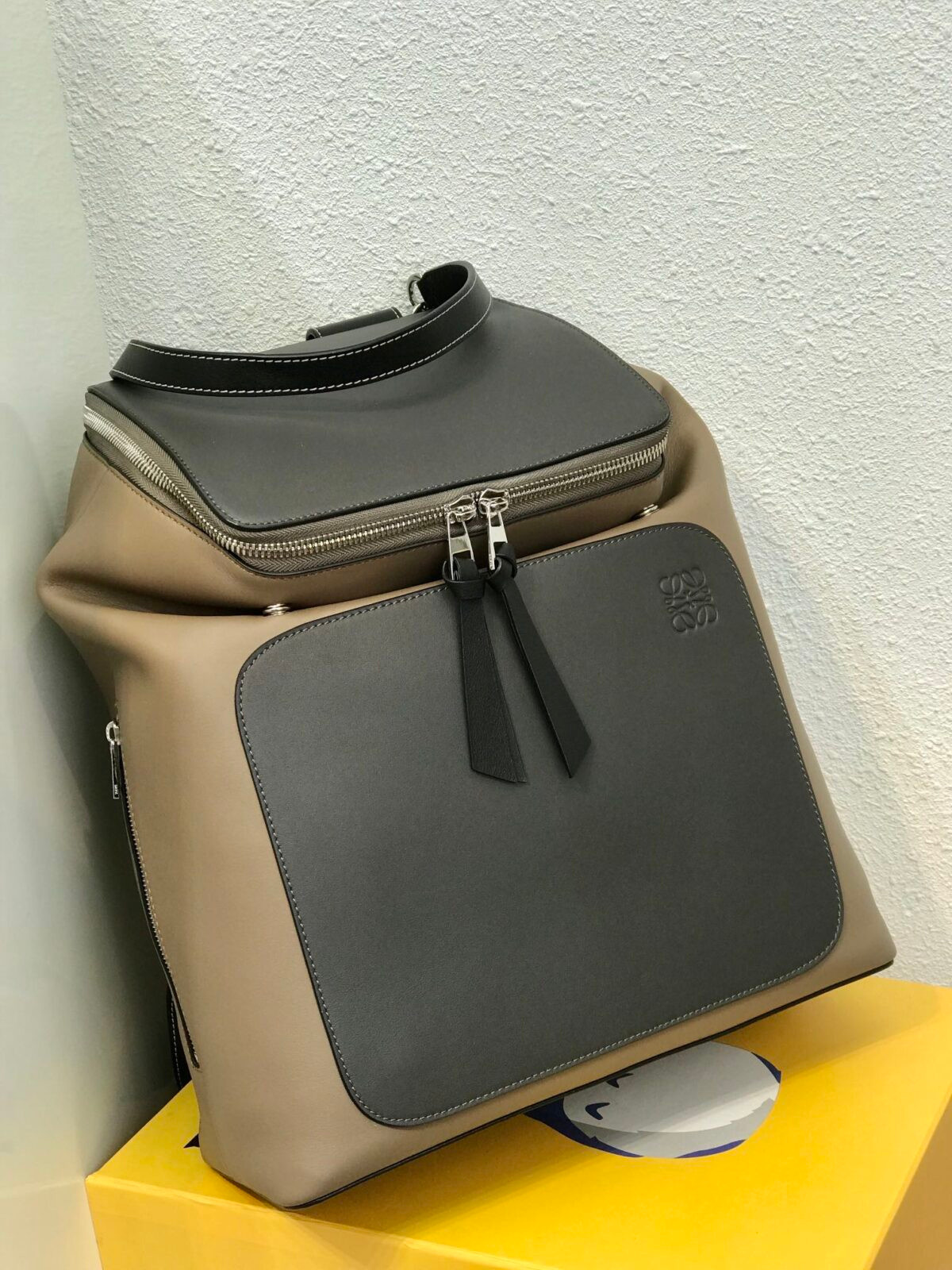 Loewe Bag - Image 6