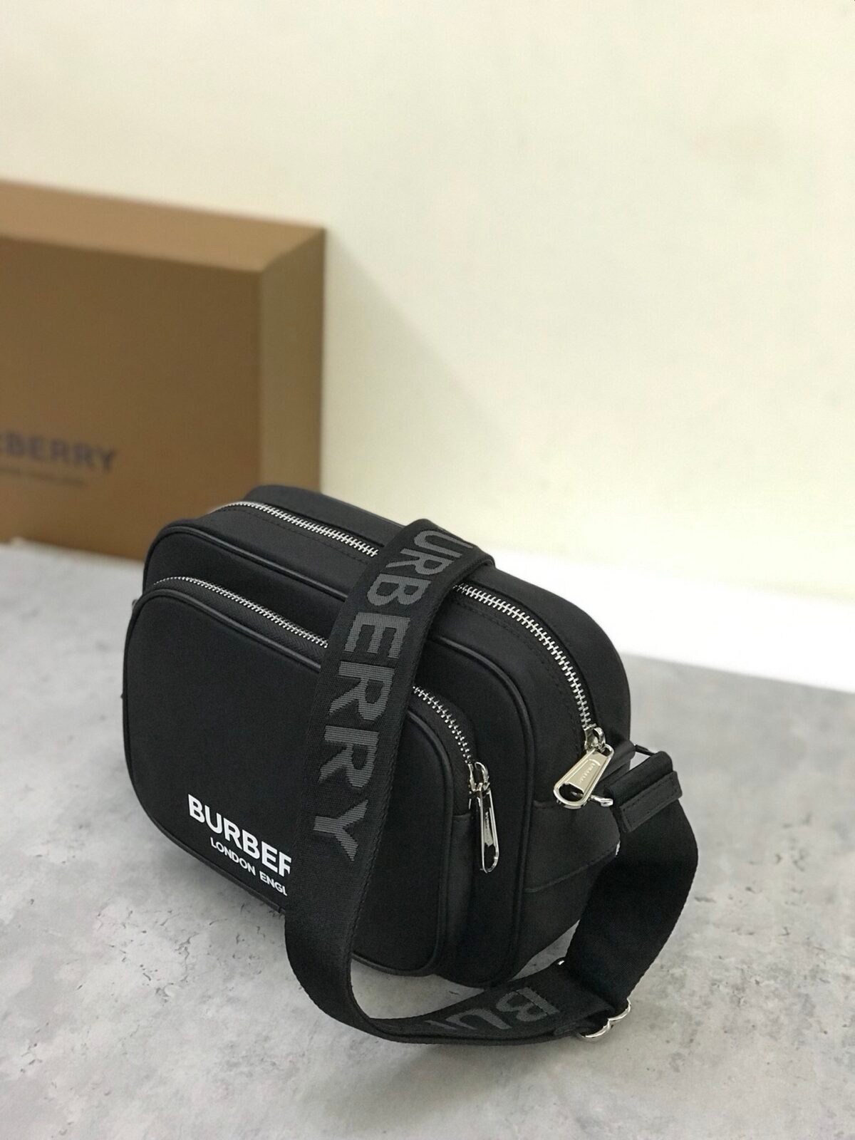 Burberry Bag - Image 3