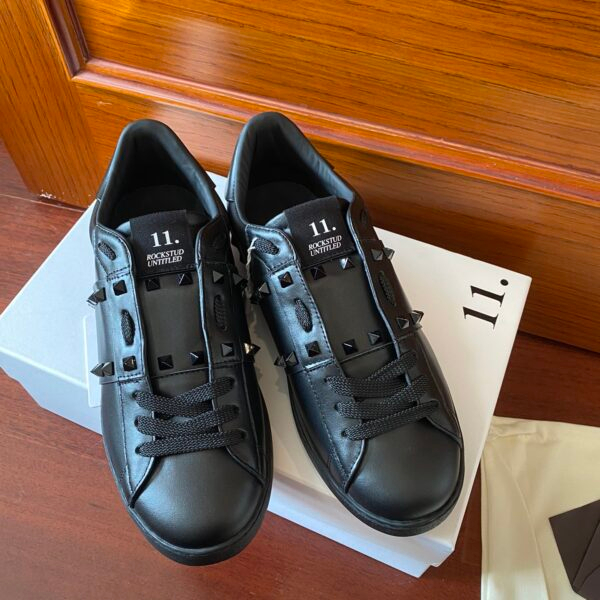 Valentino Sneakers