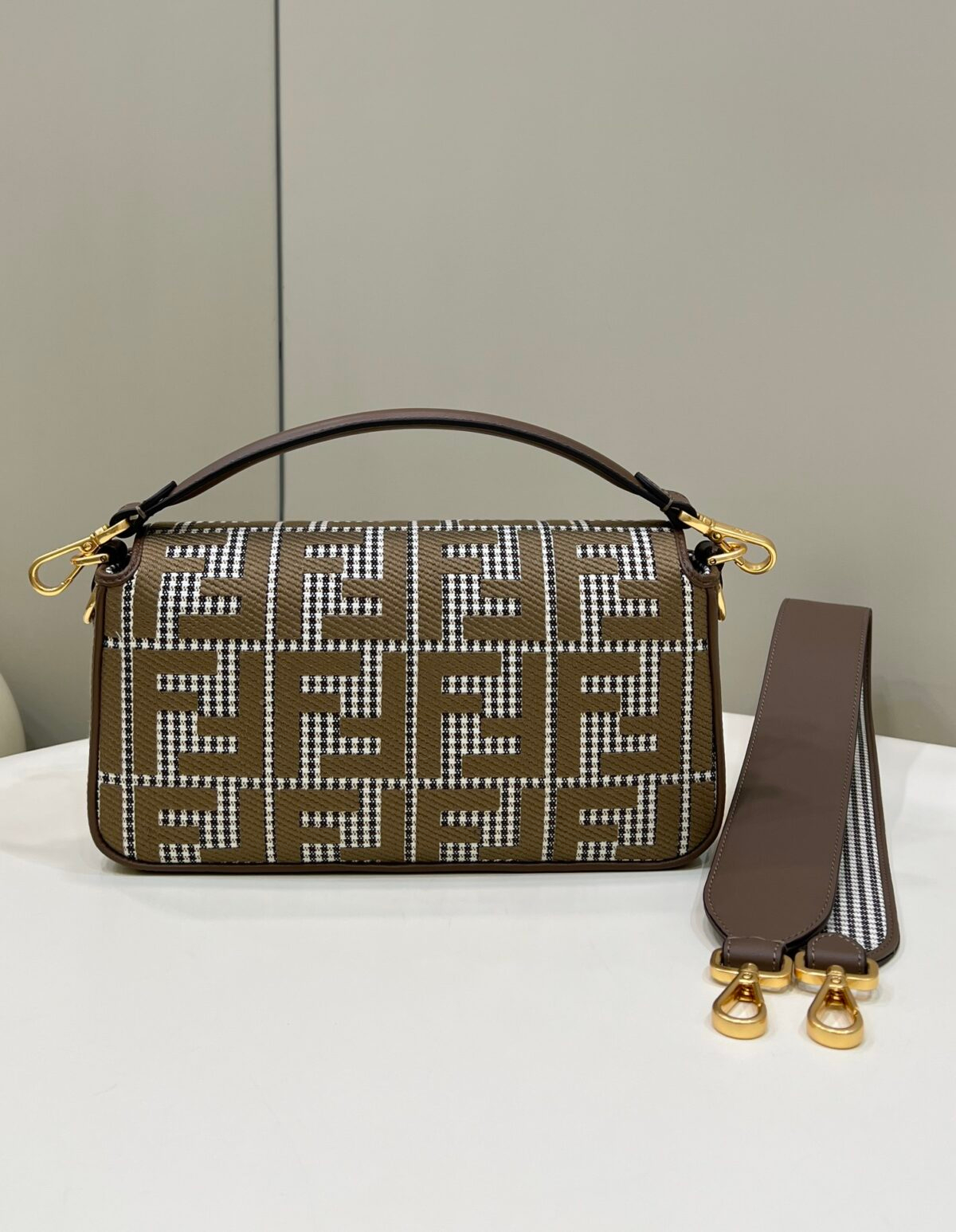 Fendi Bag - Image 2