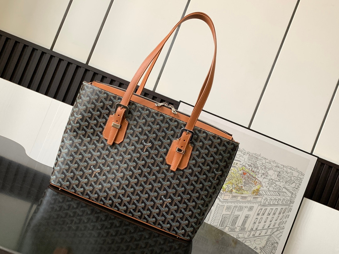 20230520_i1684566540_9222_2.jpg Goyard Bag - Image 1