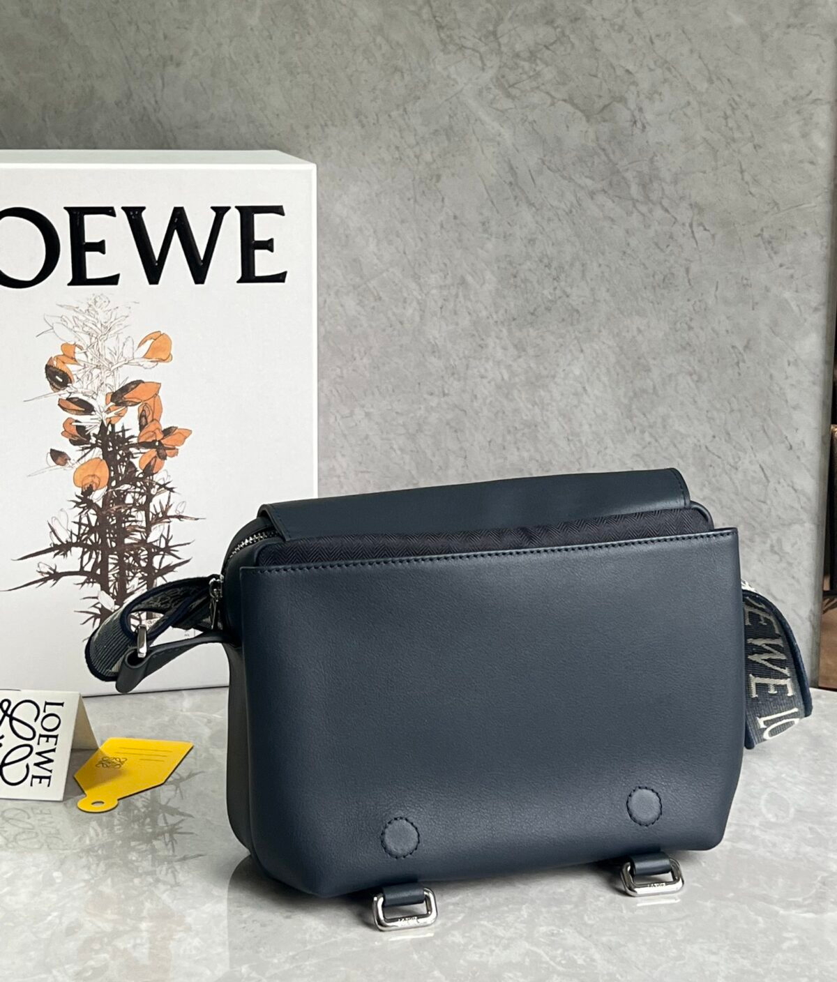 Loewe Bag - Image 6