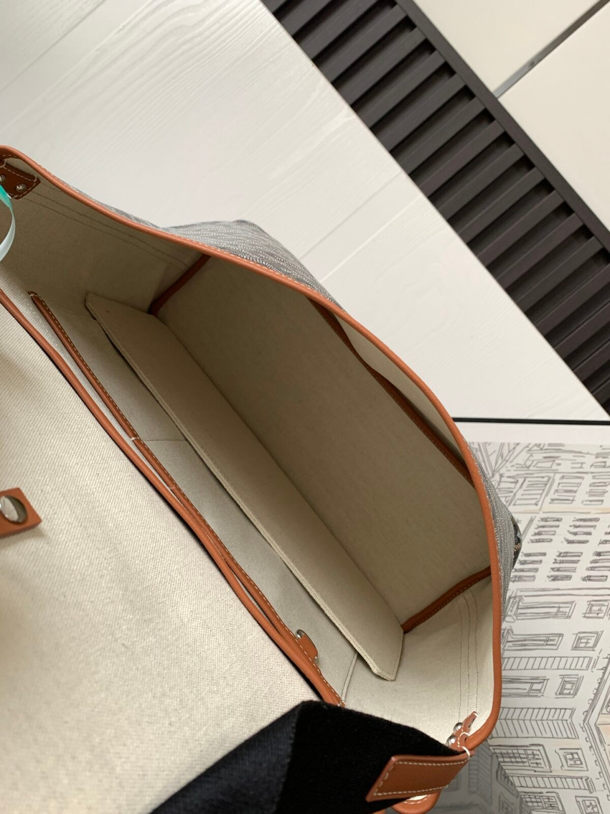 Goyard Bag - Image 6