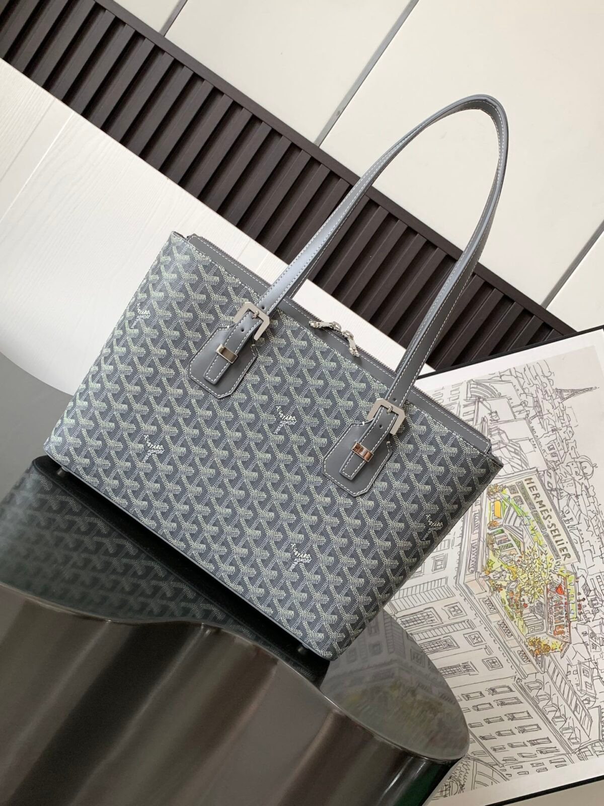 20230624_i1687620841_6487_0.jpg Goyard Bag - Image 1