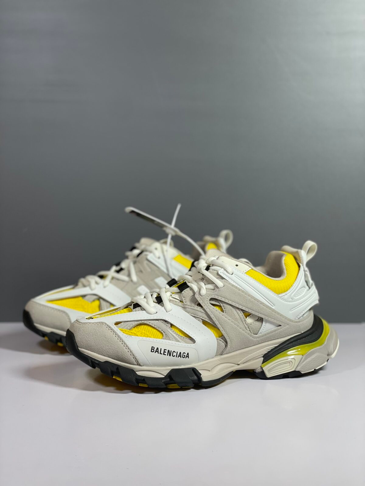 Balenciaga Sneakers - Image 5