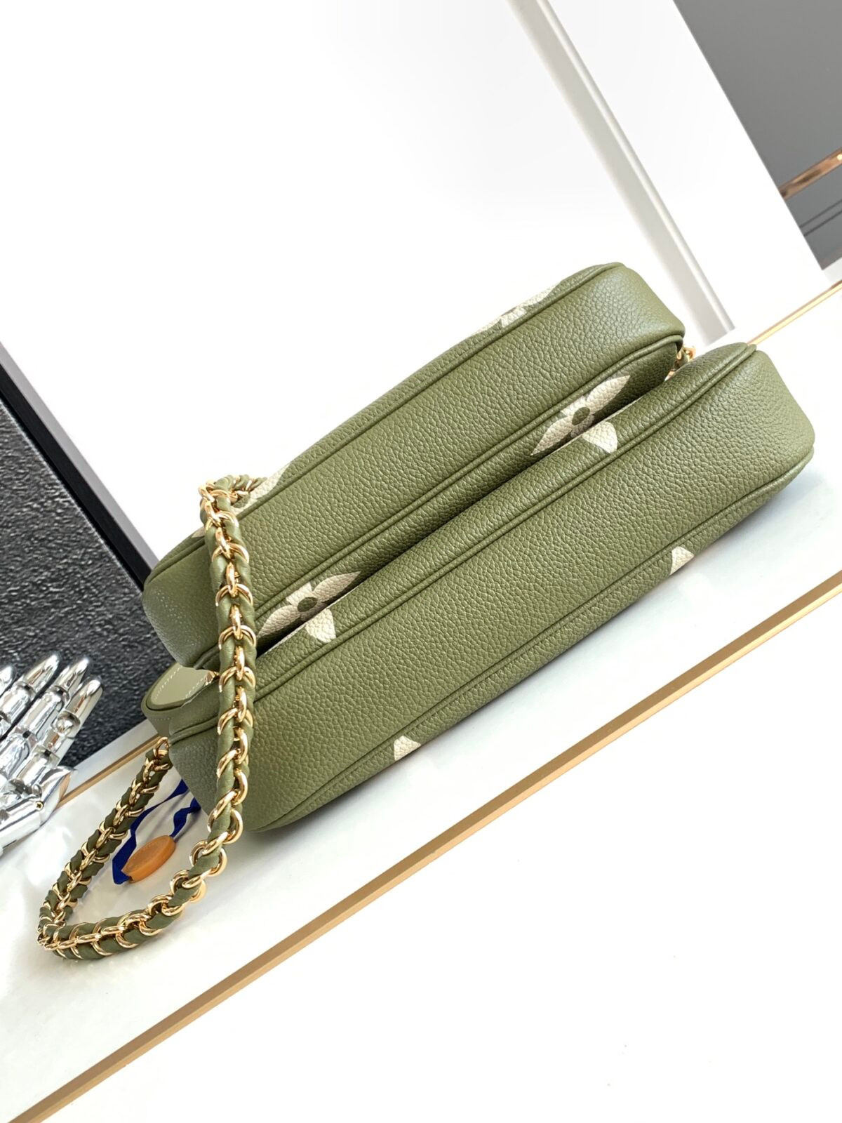 Louis Vuitton Bag - Image 4