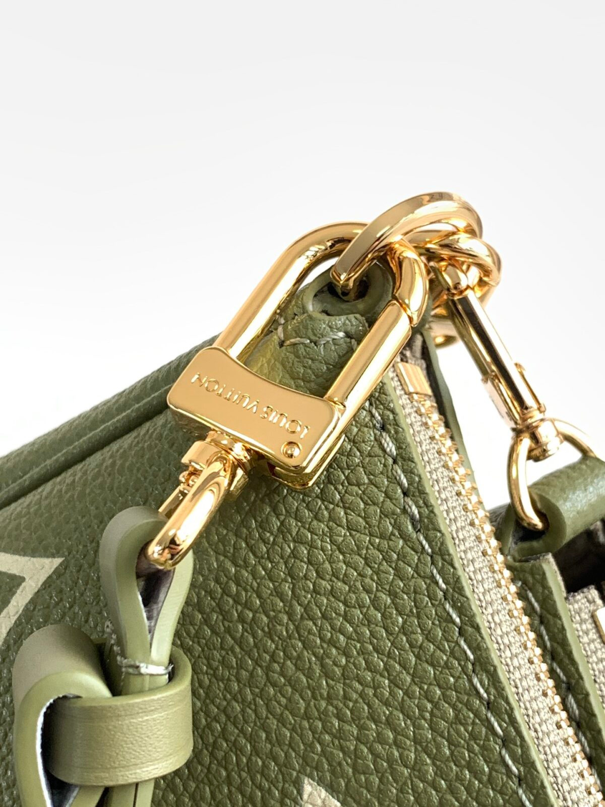 Louis Vuitton Bag - Image 5