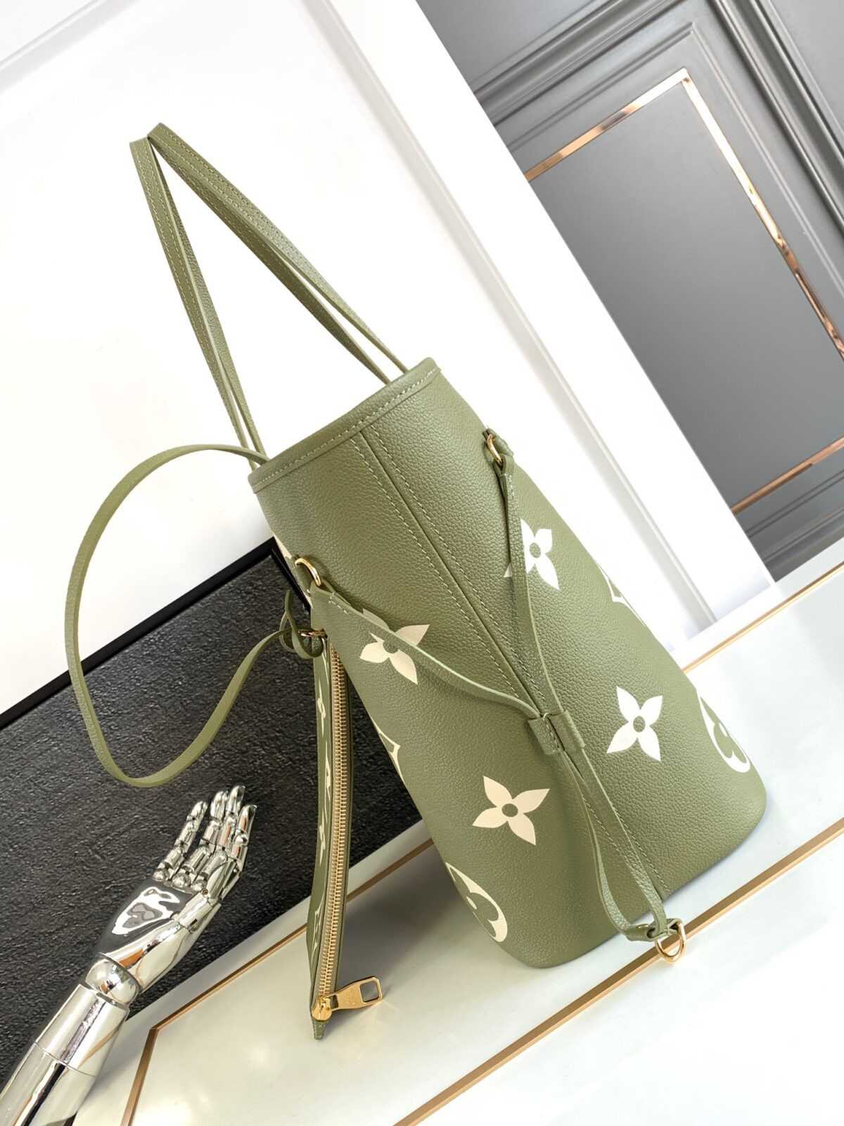 Louis Vuitton Bag - Image 3