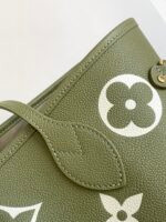 Louis Vuitton Bag - Image 4