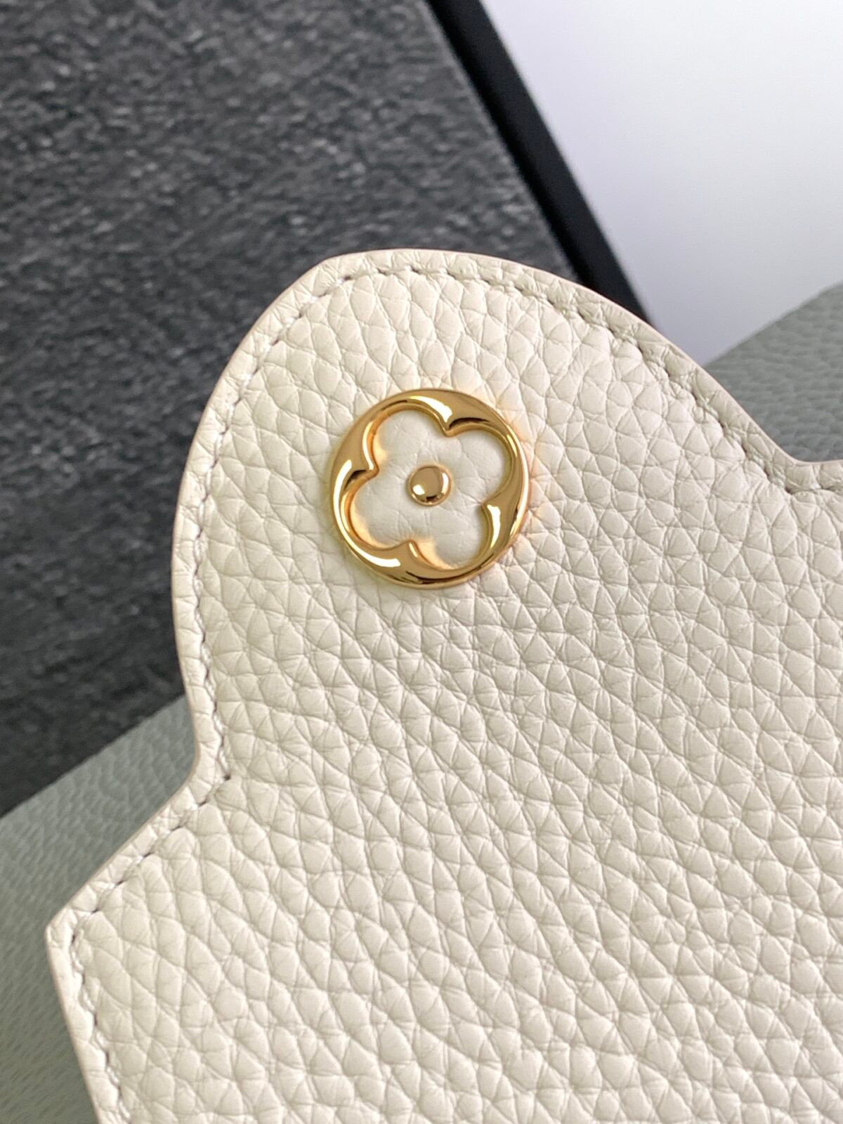 Louis Vuitton Bag - Image 3