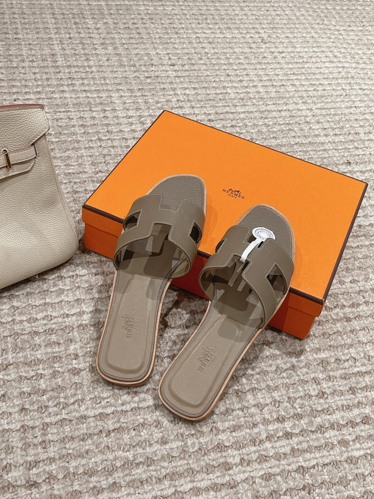 Hermes Sandels - Image 3