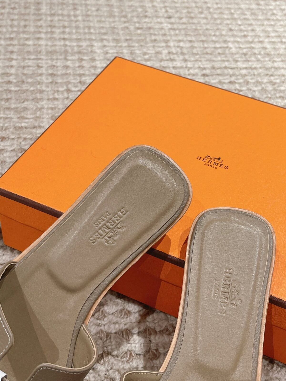 Hermes Sandels - Image 5