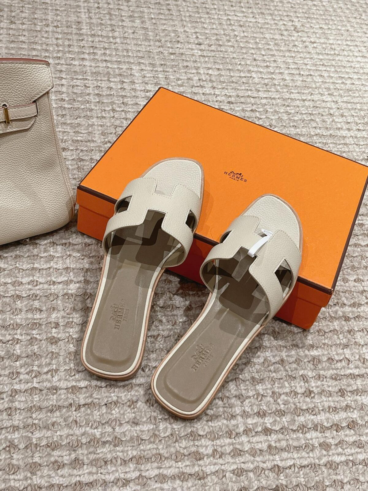 Hermes Sandels - Image 8