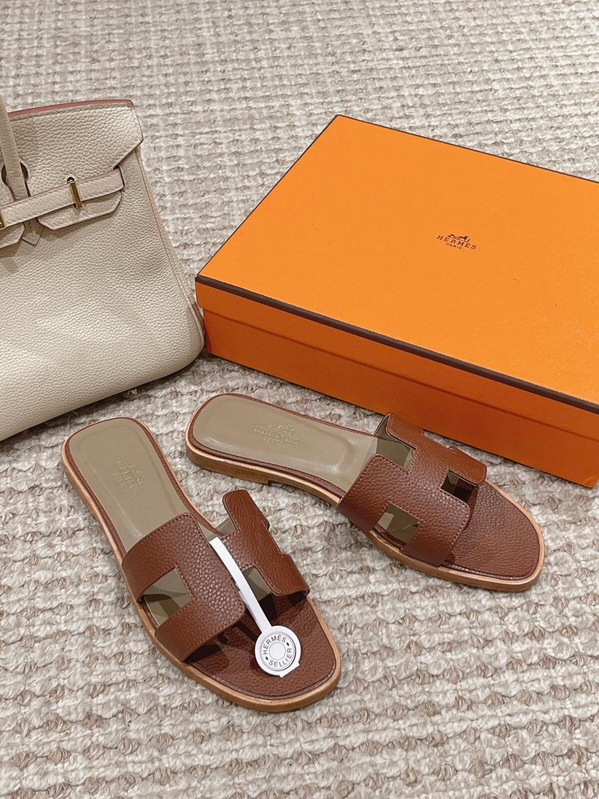 Hermes Sandels - Image 1