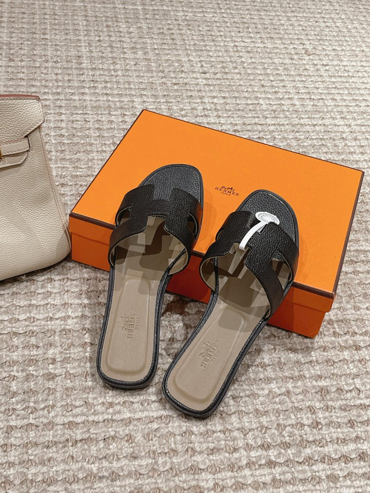 Hermes Sandels - Image 4