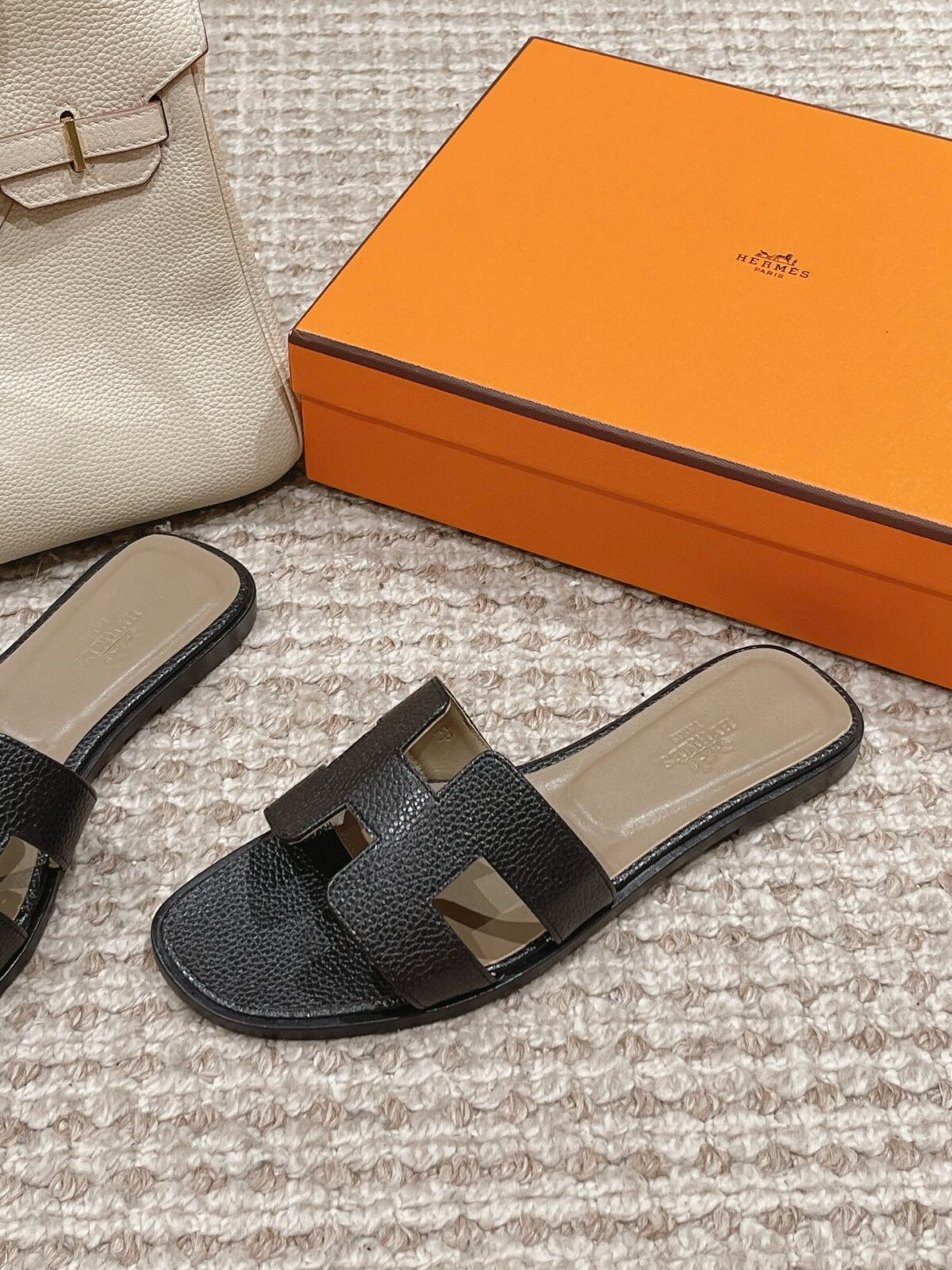 Hermes Sandels - Image 6