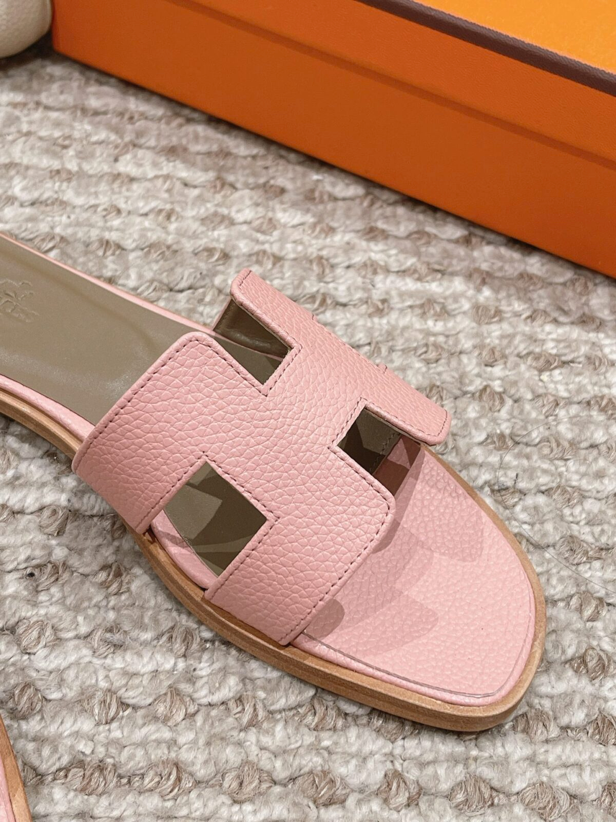 Hermes Sandels - Image 8