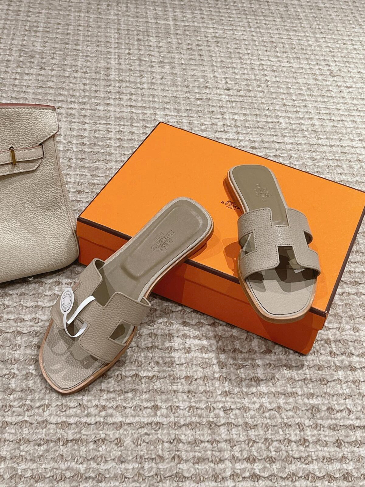 Hermes Sandels - Image 8
