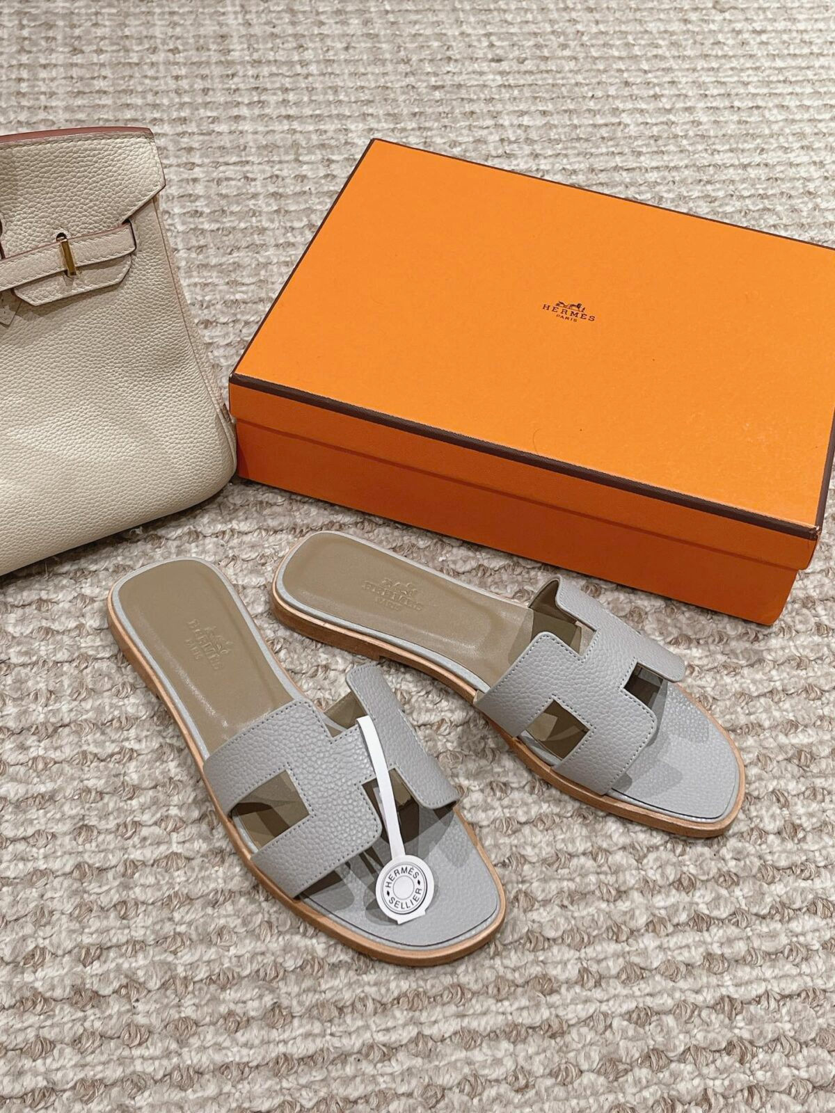 Hermes Sandels - Image 1