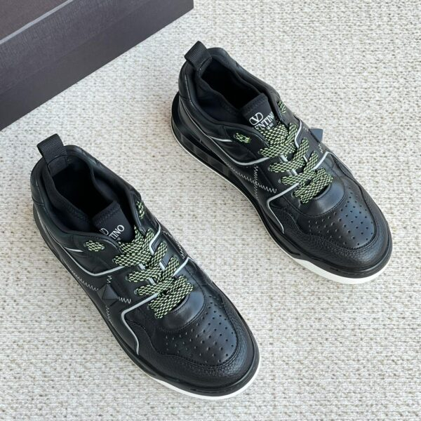 Valentino Sneakers