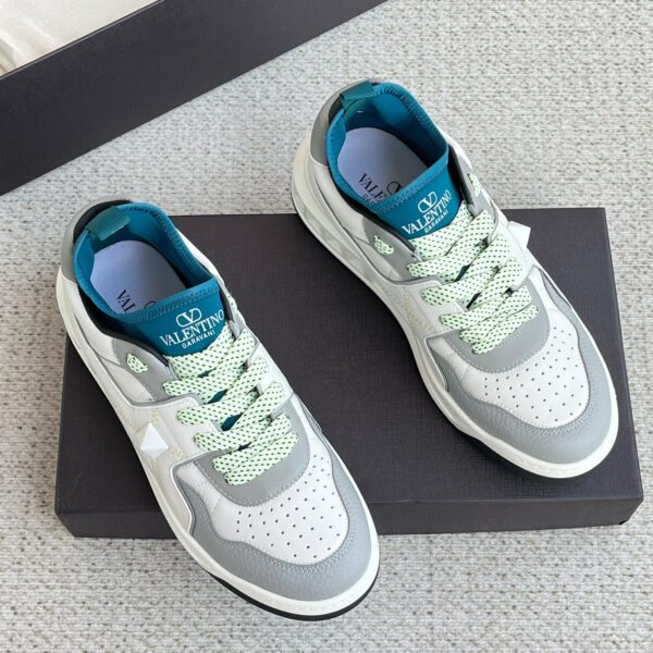 Valentino Sneakers