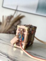 Louis Vuitton Bag - Image 2