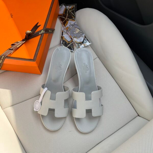 Hermes Sandels