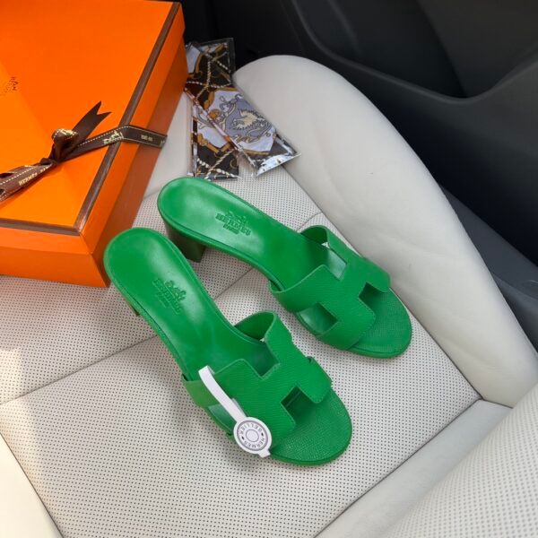 Hermes Sandels