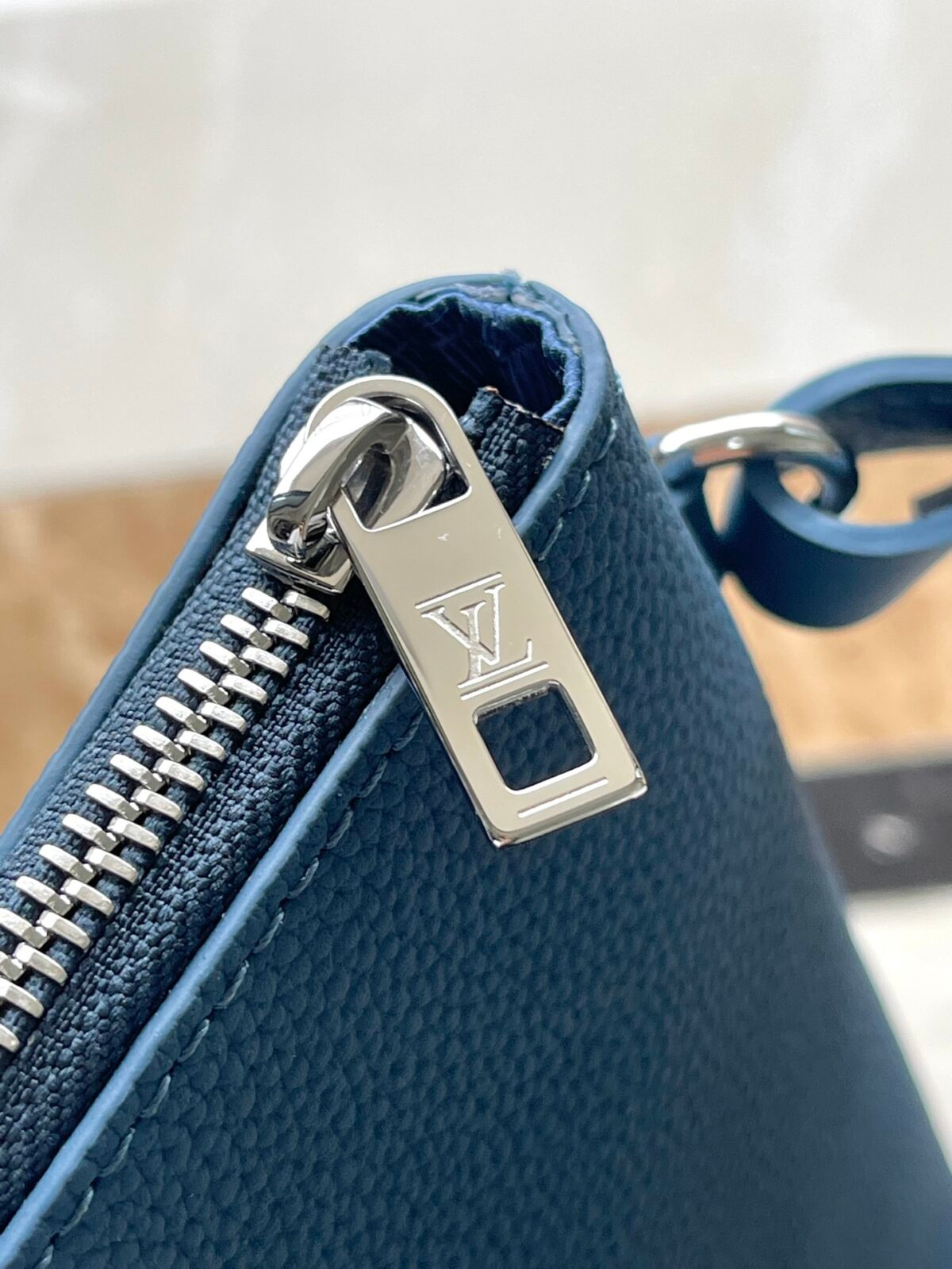 Louis Vuitton Bag - Image 4