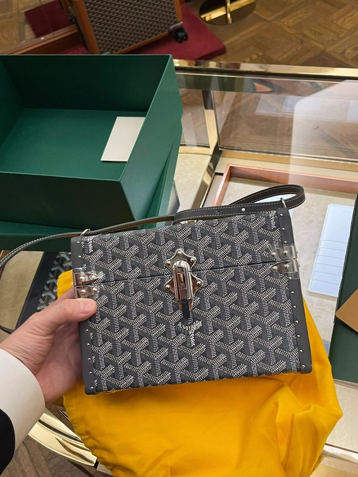 Goyard Bag - Image 4