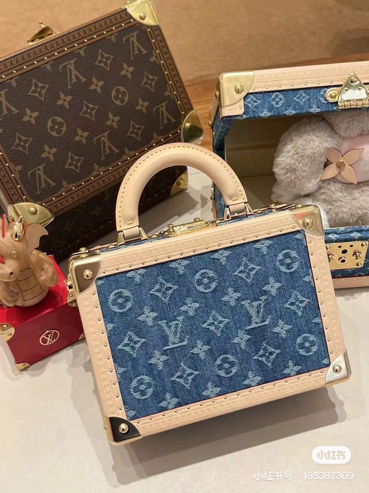 Louis Vuitton Bag - Image 4