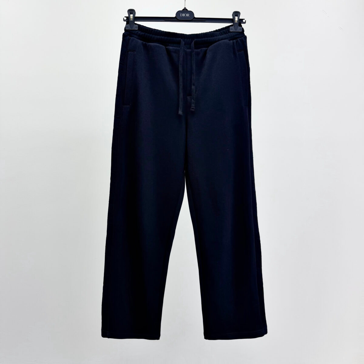 ImgHD 68fcc9f5 20251124 cmp i1763959724220 6704 0 0.jpg