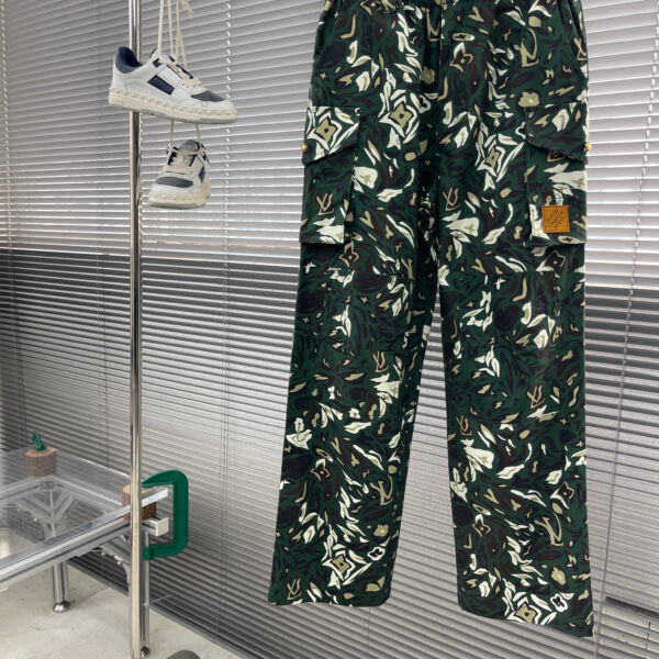 ImgHD f04956a2 20250821 cmp i1755757631303 4962 0 6.jpg