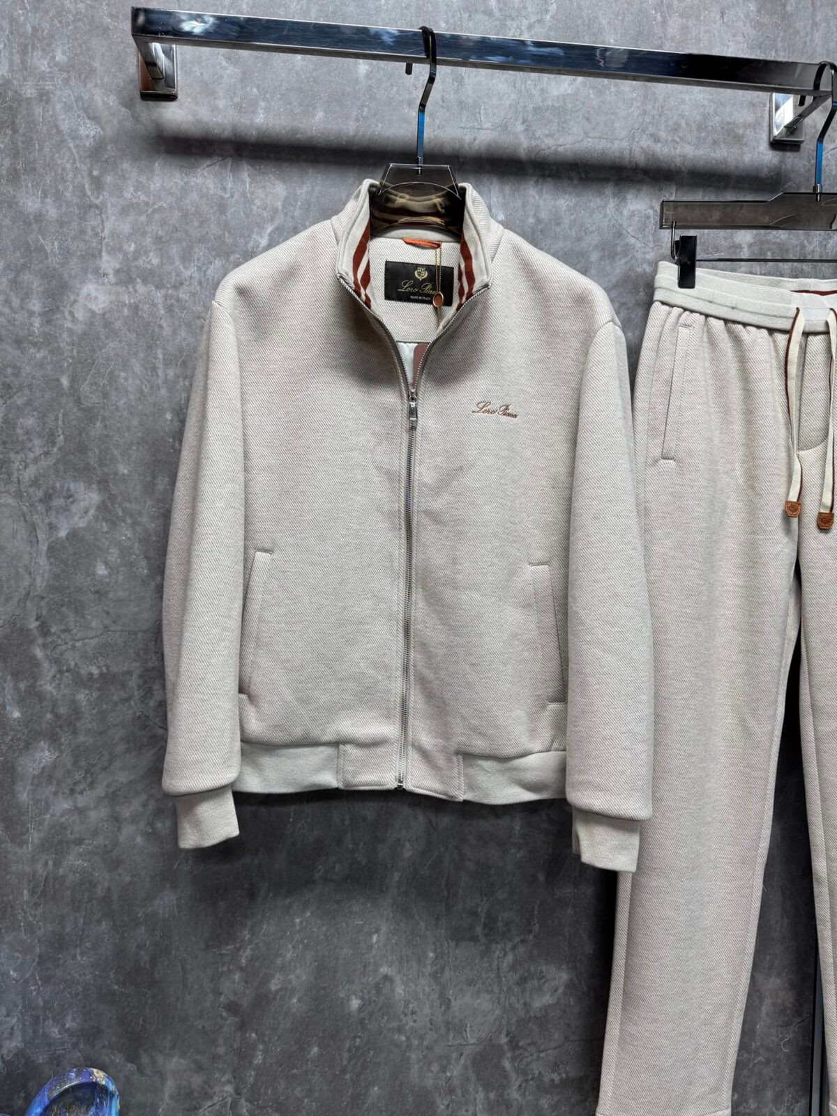 Img a956990c 20251102 i1762077426287 2487 0 0.jpg